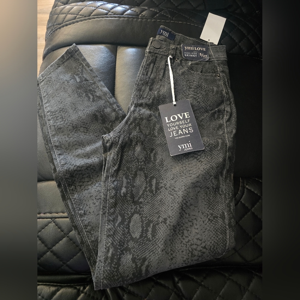 Ymi Juniors Nwt Snake Print Multiple Sizes Available